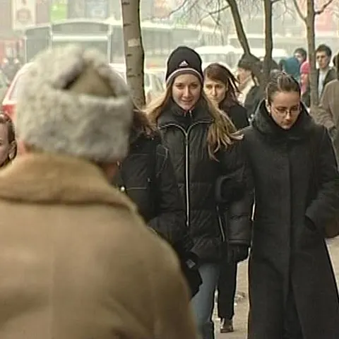 În ultimii patru ani, salariile bugetarilor au crescut cu 80% 