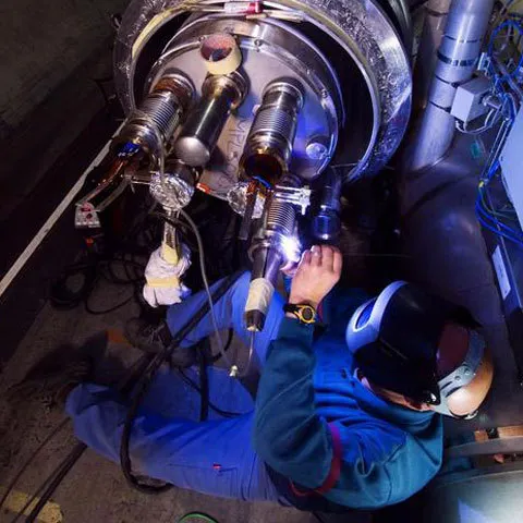 Acceleratorul de particule de la CERN ar putea fi repornit în septembrie