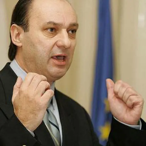 Dosarul "Caltaboşul" va fi trimis la Curtea Constituţională, a decis instanţa supremă