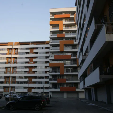 Guvernul doreşte să majoreze impozitul pe case de şase ori