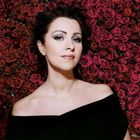 Angela Gheorgiu va interpreta, la Metropolitan Opera, în premieră, rolul titular din opera "Carmen" 