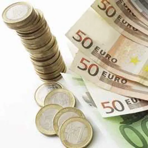 Standard&Poor's: România ar putea pierde fondurile europene din cauza Guvernului