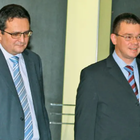 SRI, încurcat de Legea Big Brother