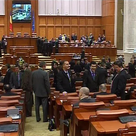 Bugetul pe 2009 a intrat în Comisiile reunite de buget-finanţe 