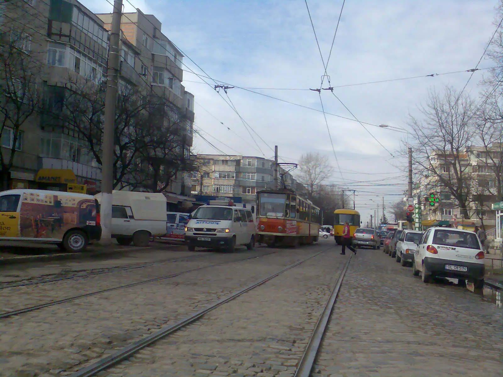 Poliţia, pe linia de tramvai