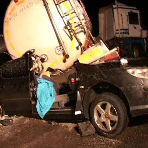 Drumul judeţean 151D a fost închis o oră din cauza unui accident 