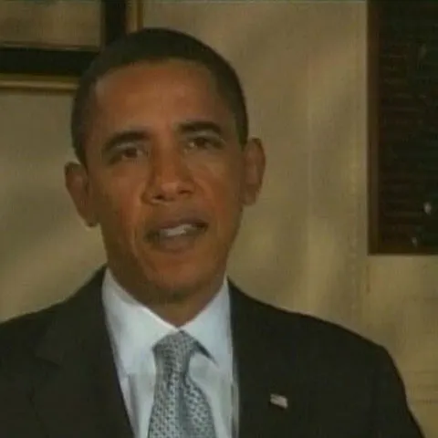 Obama a semnat marţi legea privind planul de salvare al economiei SUA
