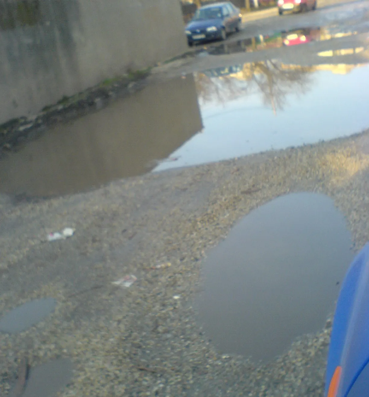 Stradă fără canalizare