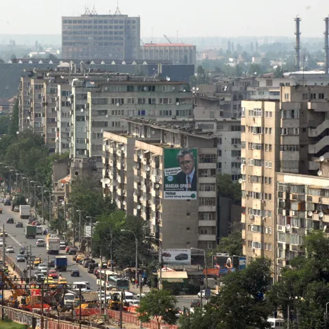 Publicitatea pe blocuri ar putea fi interzisă