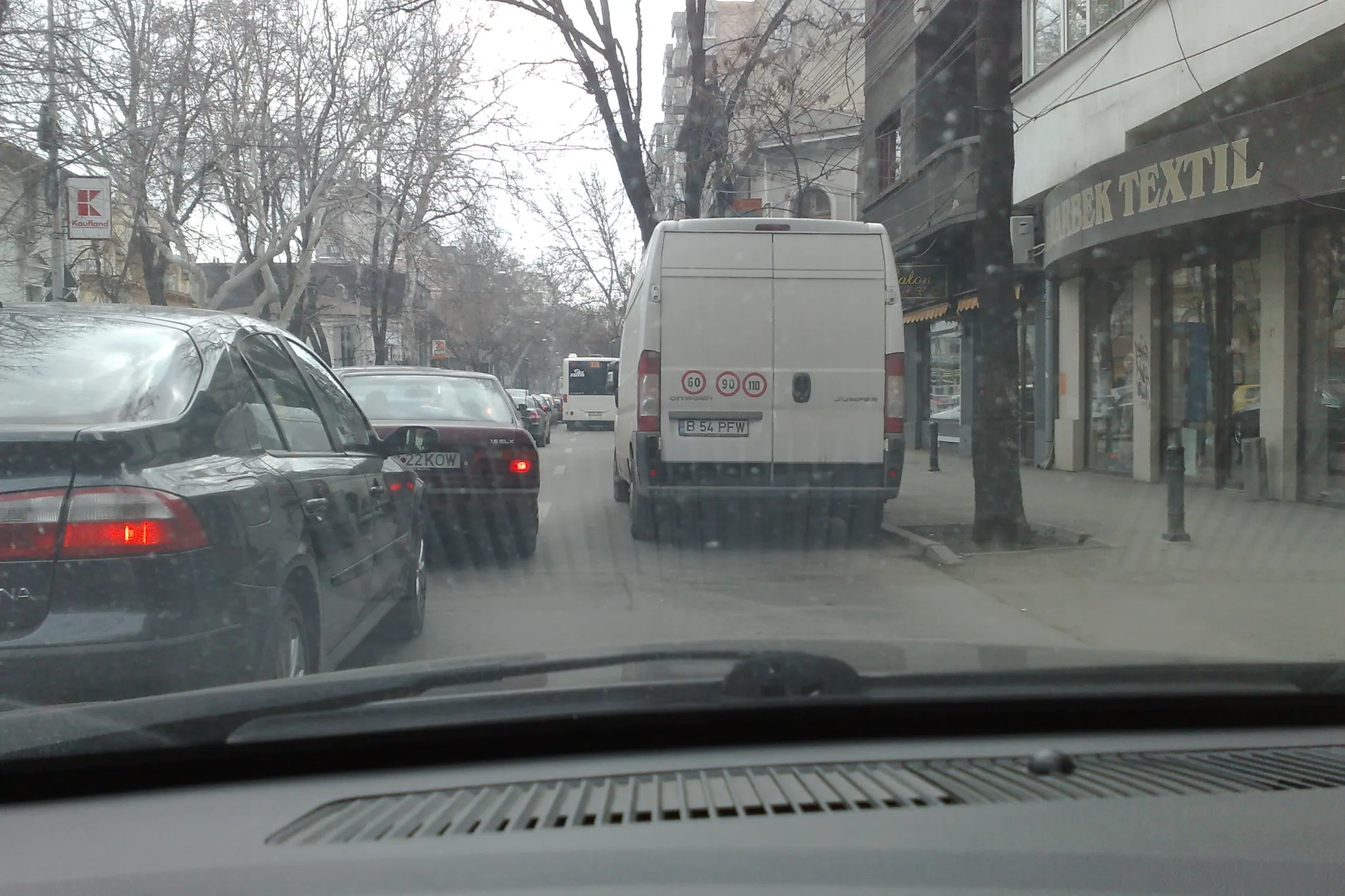 Parcare, zona Dorobanţi din Capitală