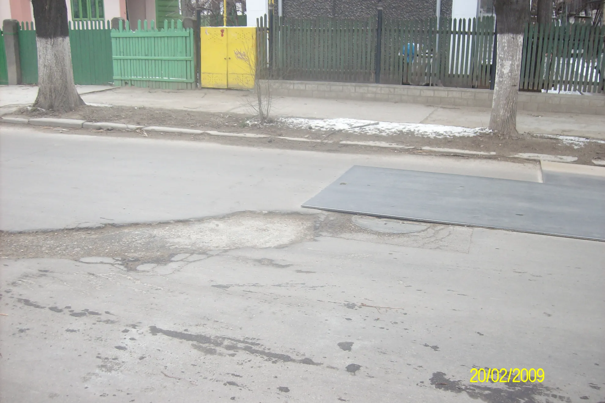 Gropile acoperite, în Tecuci, judeţul Galaţi
