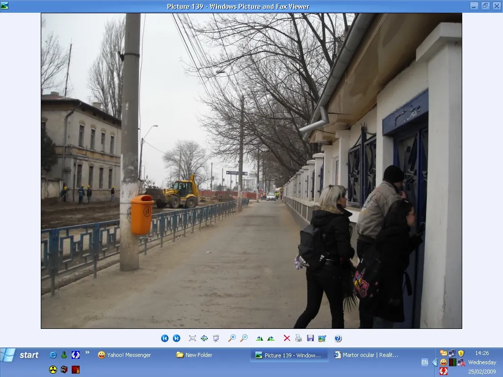 Str. Portului din Galaţi este în reparaţii de vara trecută
