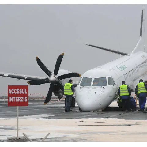 Primele concluzii ale anchetei incidentului aviatic de la Timişoara vor fi prezentate peste câteva zile