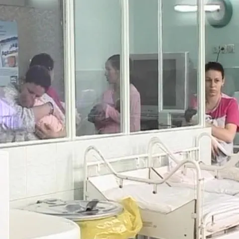 Din 5 martie, mamele au început să primească indemnizaţiile pentru creşterea copiilor