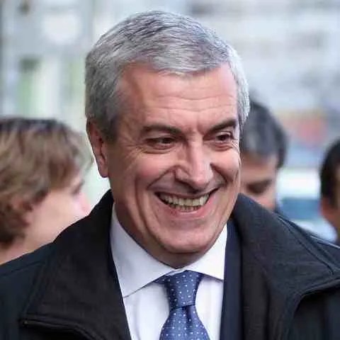 Tăriceanu: "Domnul Băsescu ne arată că trăieşte într-o realitate paralelă"
