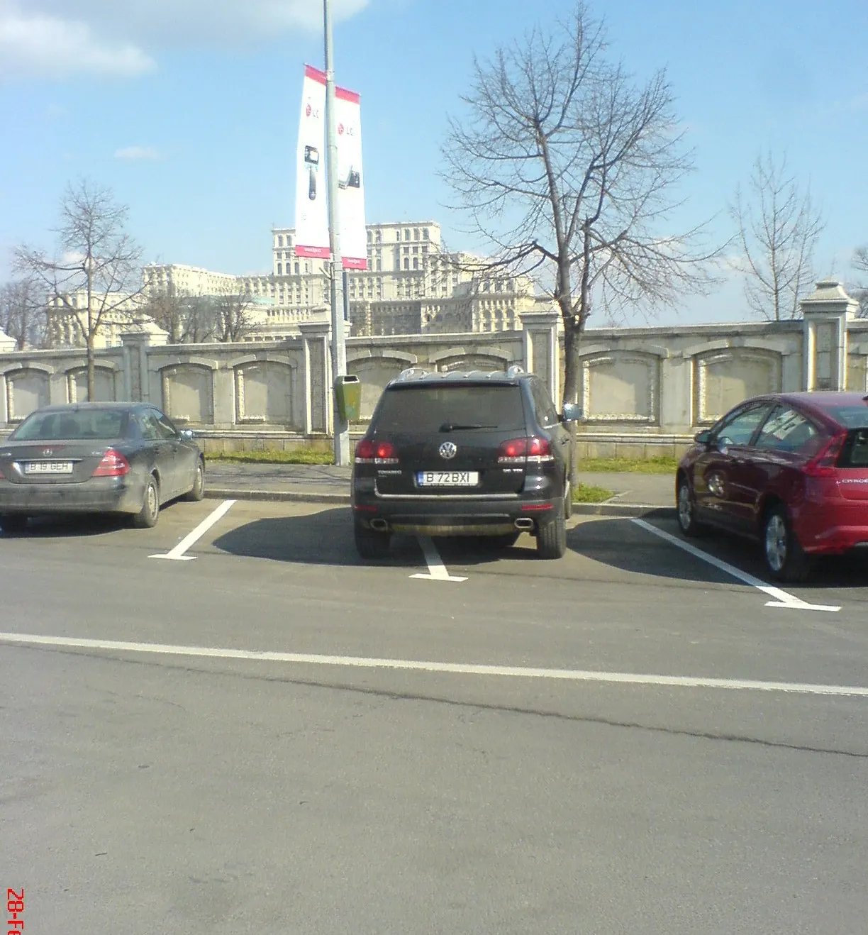 Parcare \"la ofertă\" în Bucureşti