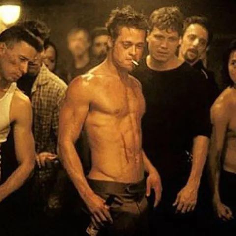 Tineri cu handicap dintr-o instituţie din SUA obligaţi să se bată ca în "Fight club"