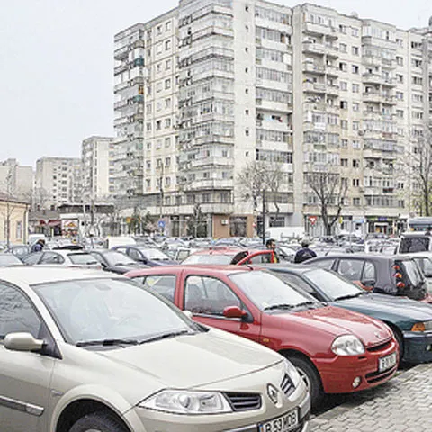 Doi tineri clujeni, împuşcaţi în timpul unui scandal privind un loc de parcare