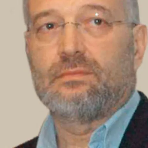 Stelian Tănase: Fe-me-i, femei