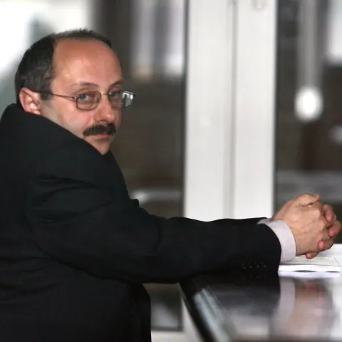 Nicolae Opriş a fost eliberat din funcţia de vicepreşedinte al ANRE