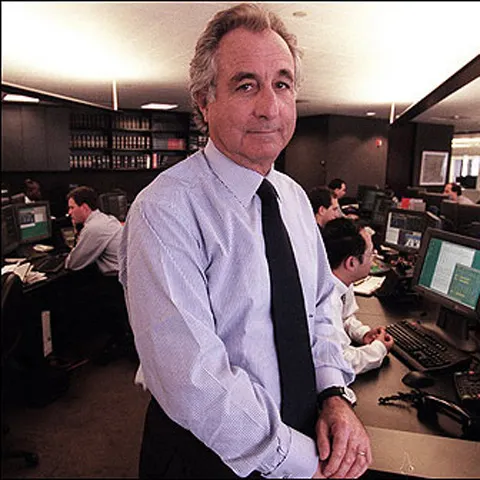 Averea celui care a comis cea mai mare fraudă de pe Wall Street ar putea fi confiscată de procurori