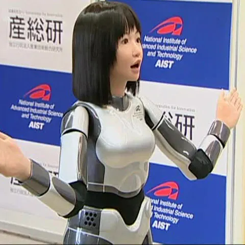 Japonezii au inventat un robot biped, care imită expresiile faciale