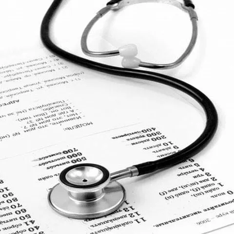 Pacienţii vor beneficia, în premieră, de la 1 iulie, de un pachet minim de servicii medicale