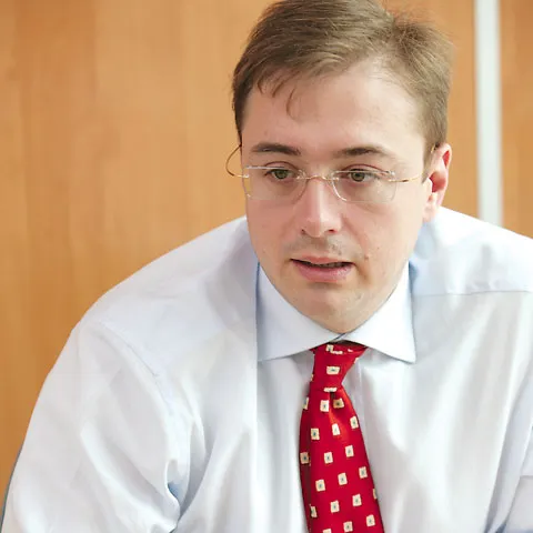Unicredit Leasing a recuperat în primele două luni 30 de maşini de la rău-platnici