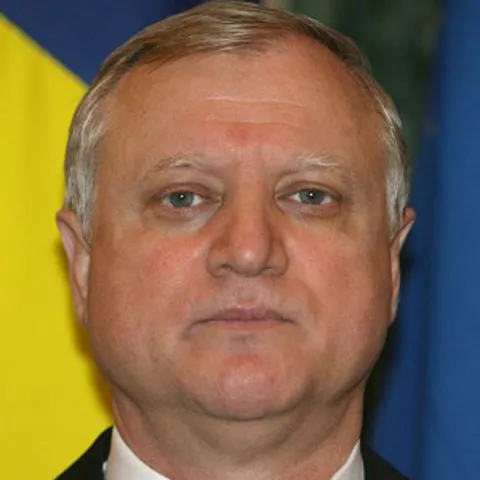 Marian Sârbu: Salariile mici din sistemul bugetar nu vor fi îngheţate