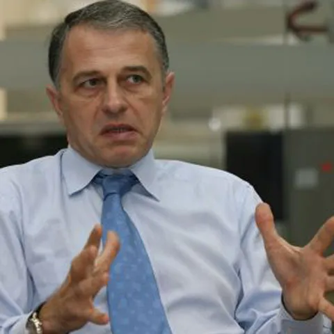 Mircea Geoană: Este anormal ca discuţiile cu FMI să aibă loc mai întâi la Cotroceni