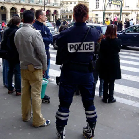 Ciocniri între studenţi şi poliţie la Paris