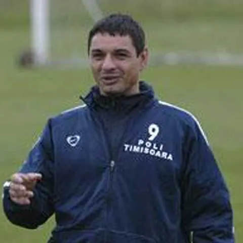 FC Timişoara nu mai poate efectua transferuri până nu rezolvă litigiul cu Ionel Ganea, conform CAF
