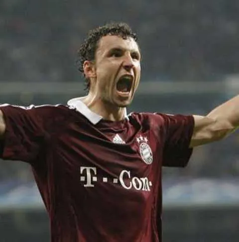 Germania - Van Bommel şi Demichelis şi-au prelungit contractele cu Bayern