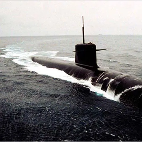 Un submarin şi un vas american s-au ciocnit în Strâmtoarea Hormuz, rănind 15 marinari