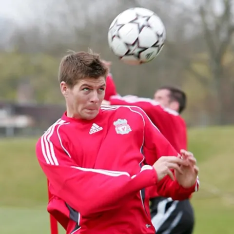 Gerrard a scăpat de acuzaţiile de violenţă, dar tot riscă închisoarea