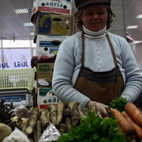 Vânzările comercianţilor scad simţitor în Postul Paştelui