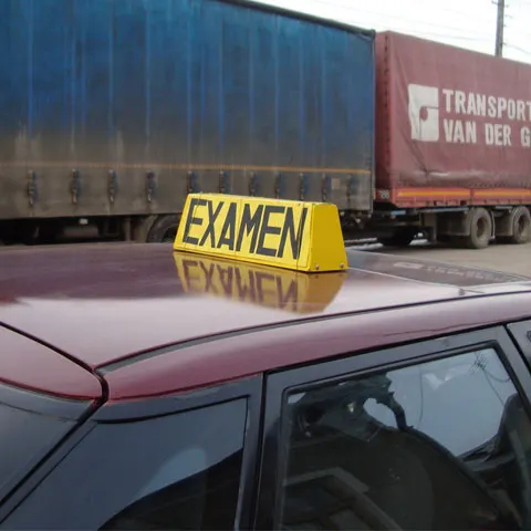 Prefectura Covasna a cerut Inspectoratului de Poliţie să delege agenţi pentru Serviciul de Permise Auto