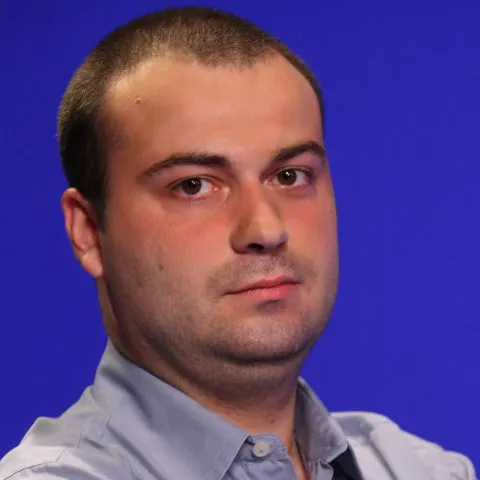 Victor Rotariu: Please, nu daţi afară banii din ţară!