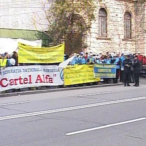 Sindicatele afiliate Cartel Alfa ameninţă cu proteste
