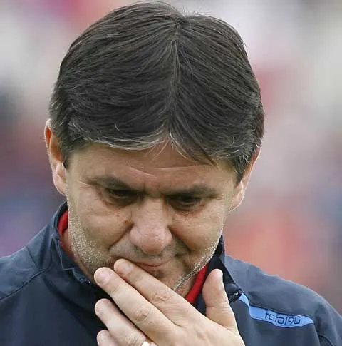 Lăcătuş: "Nu-mi vine să cred că am ajuns pe locul 8, poziţia e jenantă pentru noi"