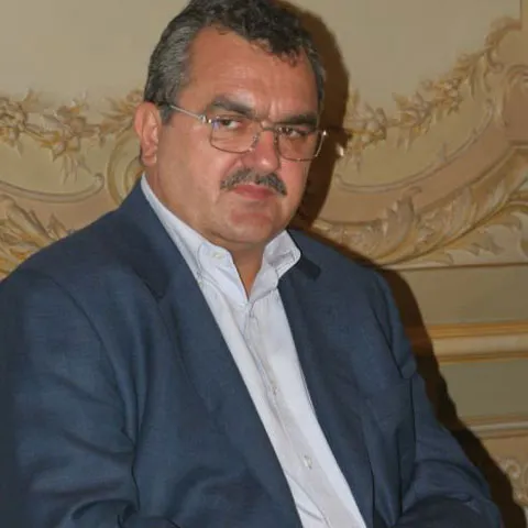 Miron Mitrea: Lavinia Şandru nu poate candida la PE pentru PSD pentru că nu are ce căuta în partid