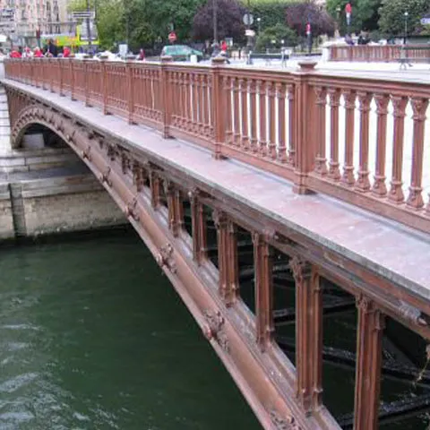 Sătenii dintr-o localitate suceveană au fost daţi în judecată pentru că şi-au construit singuri un pod