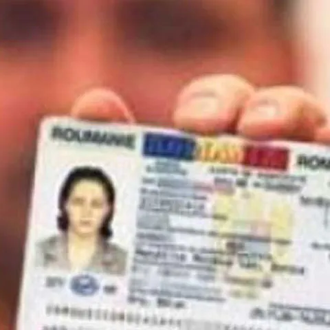 Autorităţile din domeniul protecţiei copilului cer modificarea legii privind actele de stare civilă