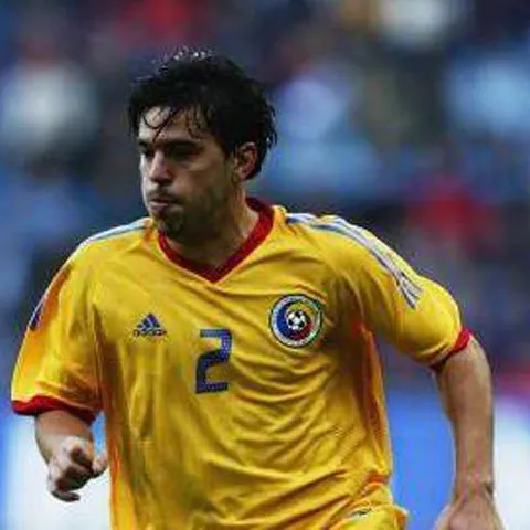 Cosmin Contra şi-a anunţat retragerea de la naţională
