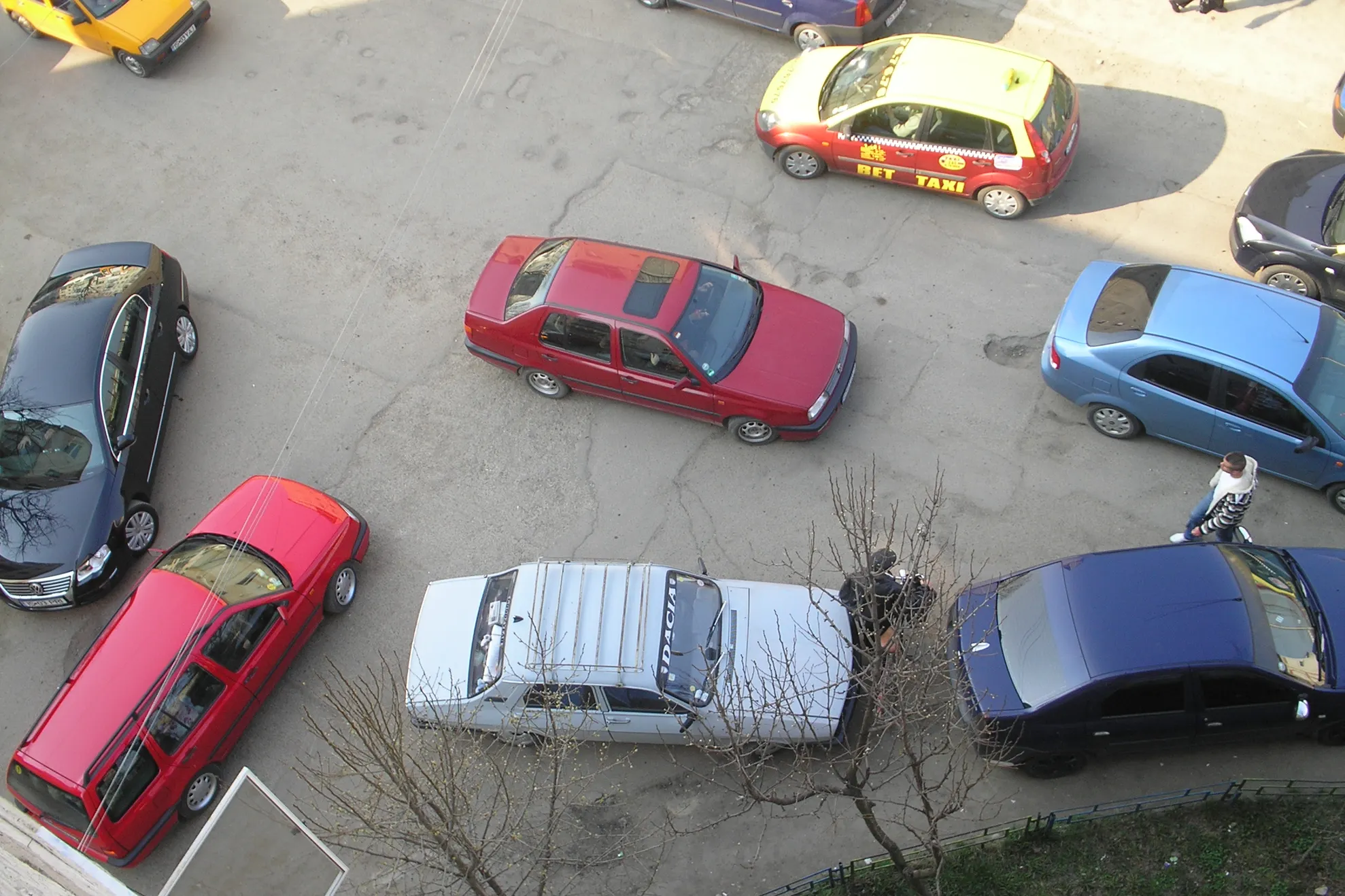 Fiecare cu direcţia lui