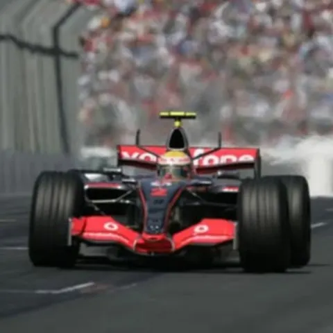 McLaren riscă excluderea din Formula 1