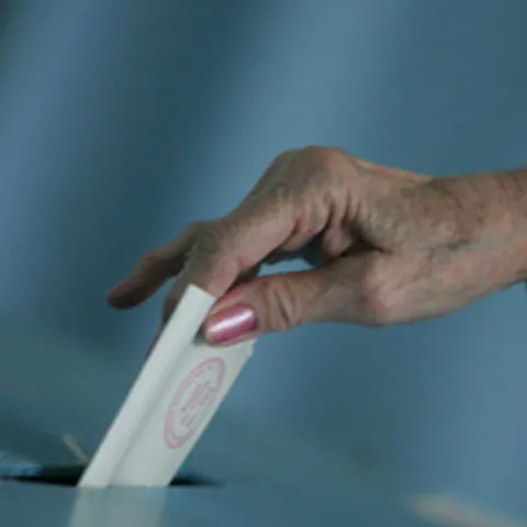 Autorităţile de la Chişinău au refuzat renumărarea voturilor, spune un lider al opoziţiei