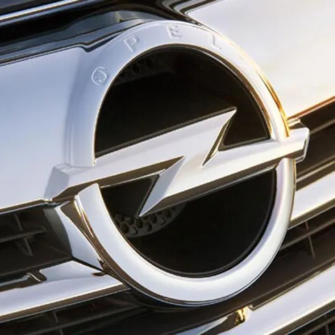 Dealerii olandezi ai Opel au acceptat să finanţeze supravieţuirea constructorului german