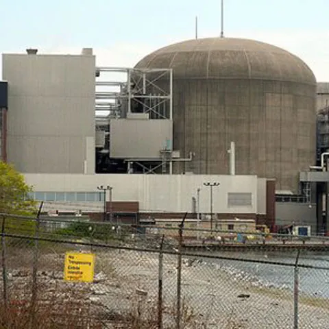 Iranul a inaugurat prima uzină de combustibil nuclear