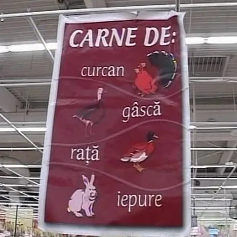 O familie cu patru persoane are nevoie de 400 de lei, pentru masa de Paşte 